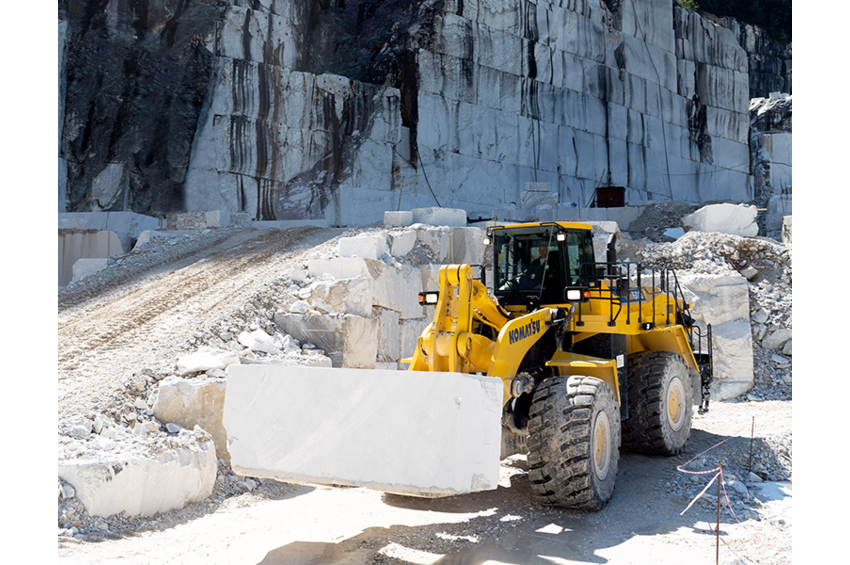 WA600-8 Stone Handler from Komatsu | Kuhn